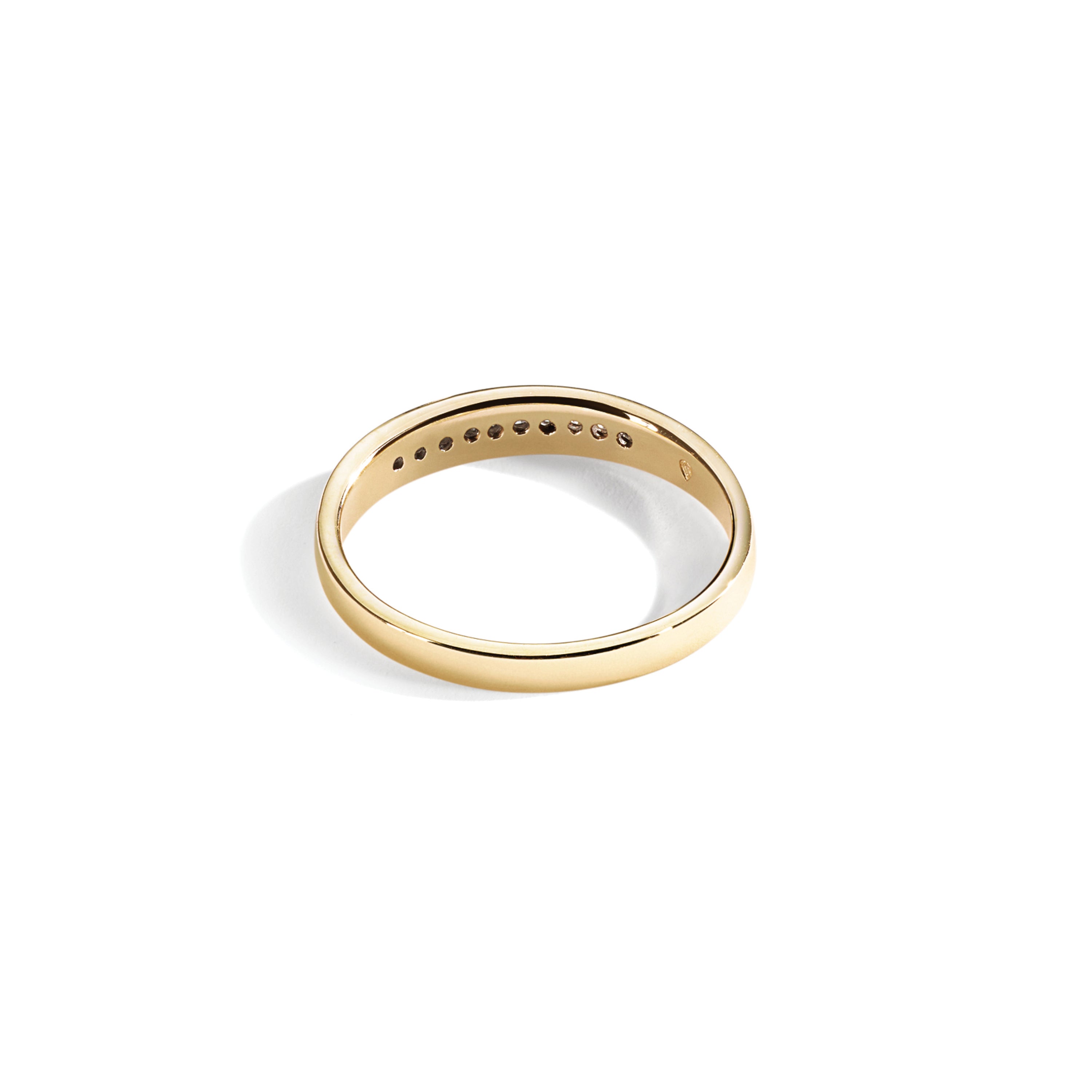 A yellow gold ring