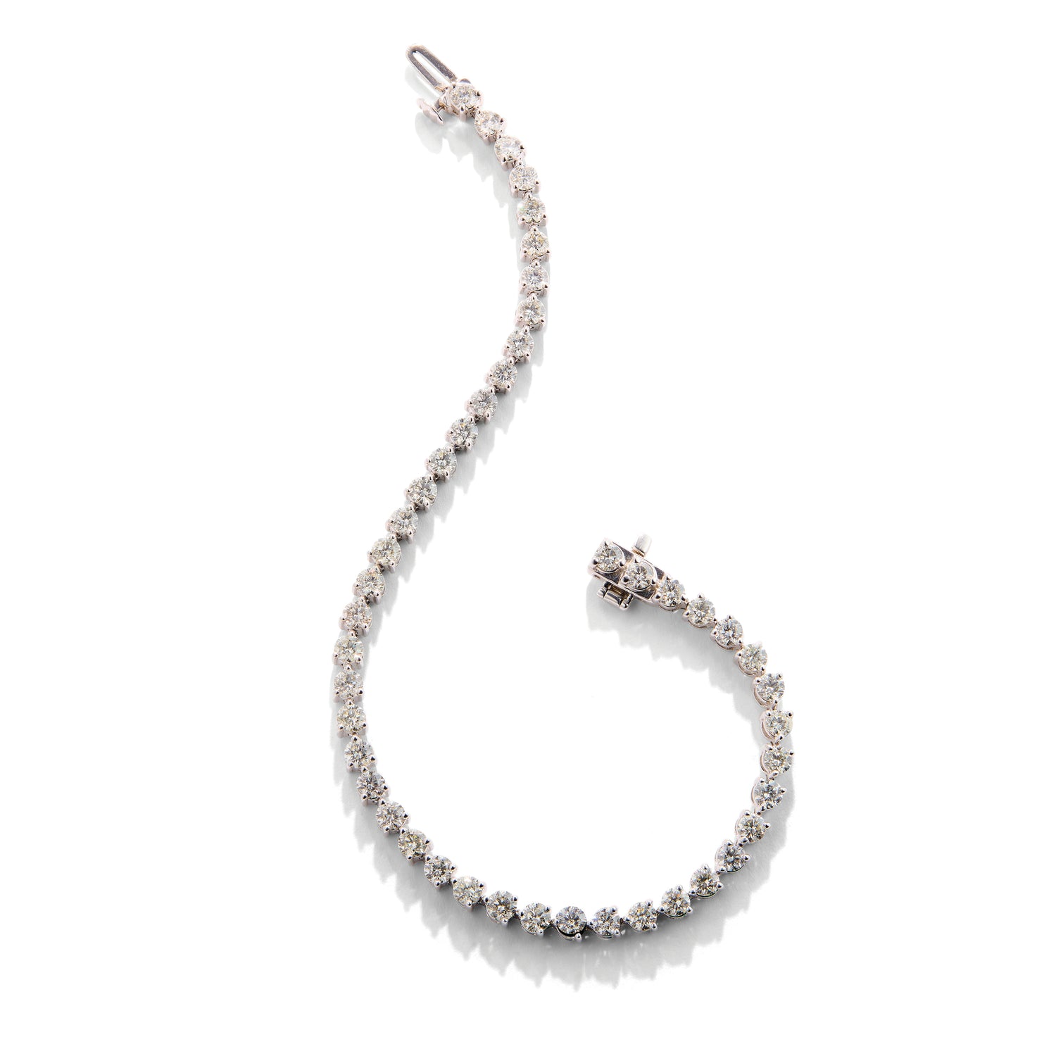 White gold tennis bracelet